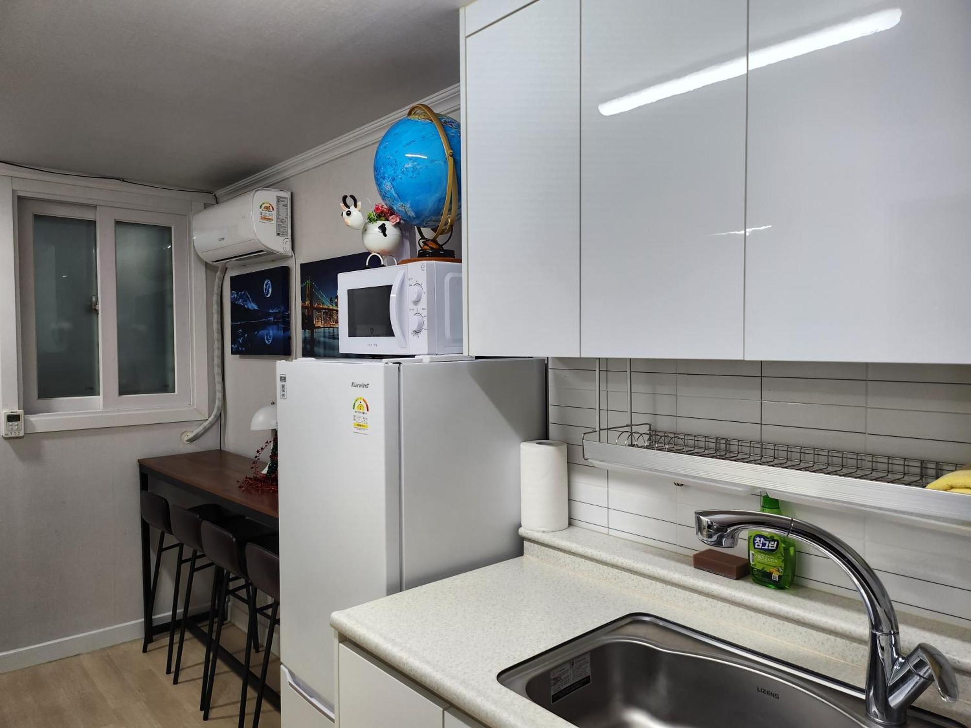 Brand New 2 Bedroom Apartment #6 Сеул Экстерьер фото