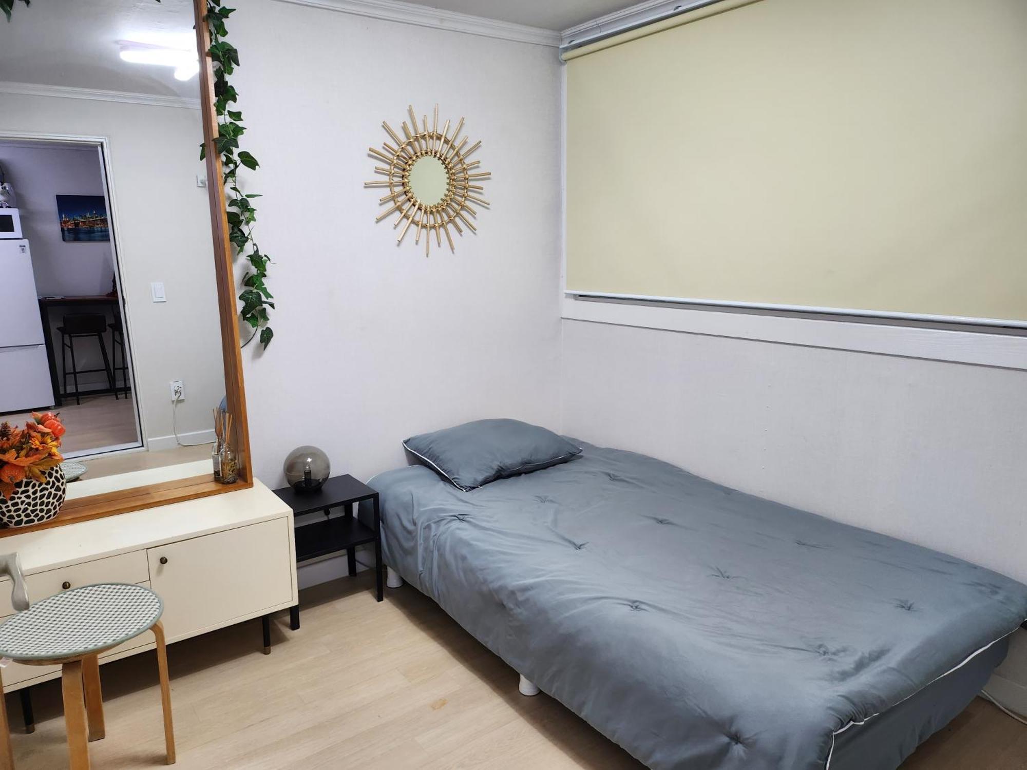 Brand New 2 Bedroom Apartment #6 Сеул Экстерьер фото